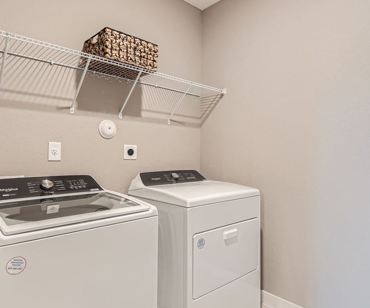 robie_0006_1567_SE_7th_Ct_-_Web_Quality_-_032_-_56_2nd_Floor_Laundry_Room